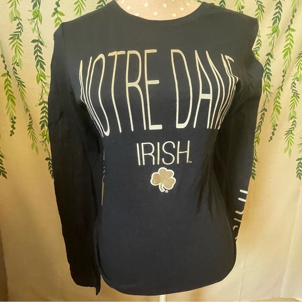 Size S Notre Dame Long Sleeve Shirt D1